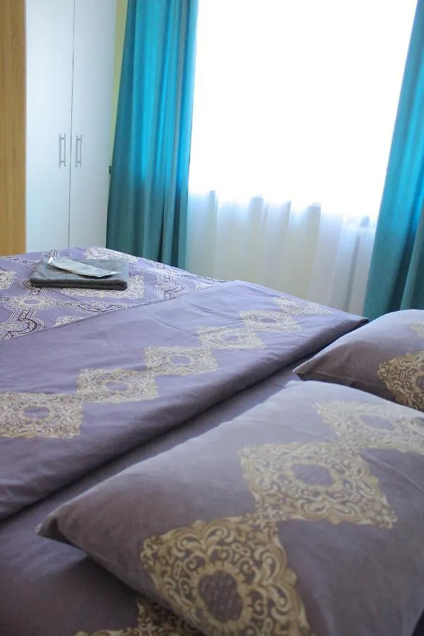Апарт-отель Uneed Rooms Harbour Киев
