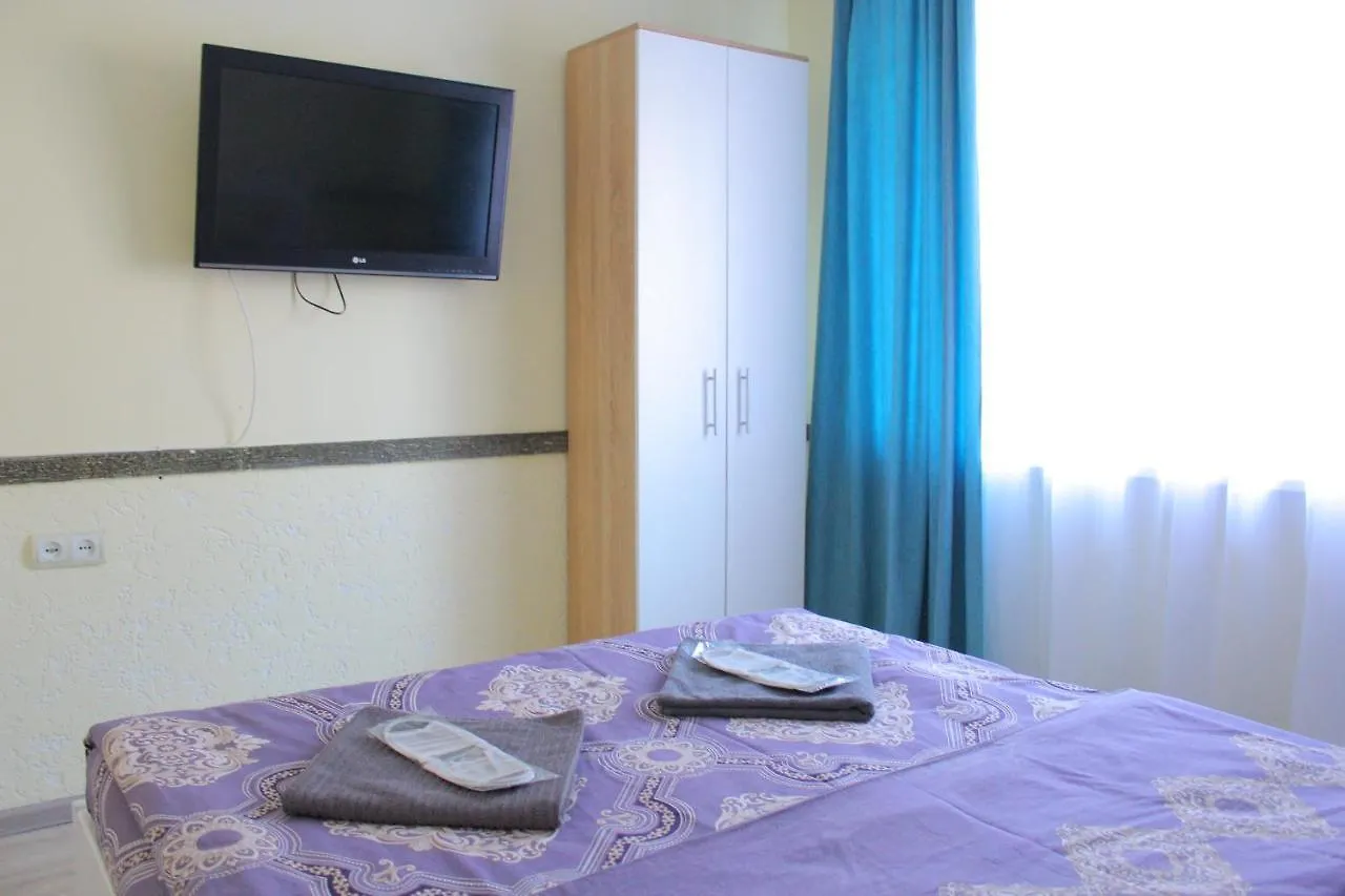 Uneed Rooms Harbour Kyiv 0*,